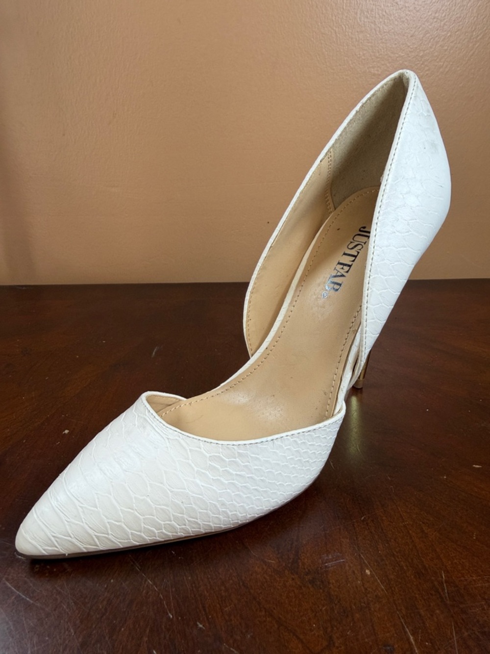 JustFab White Pointed Toe Pump with Gold Stiletto Heel‎